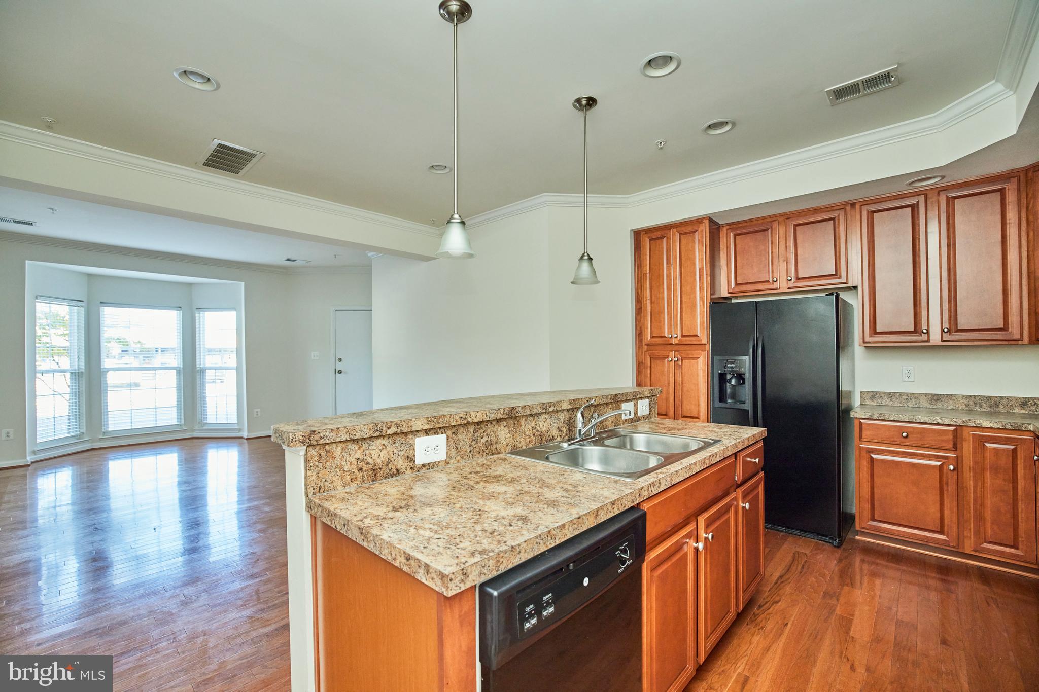 LEE SQUARE - Residential Lease