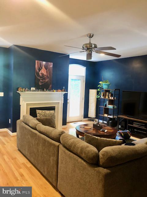 RUSSETT - Residential Lease