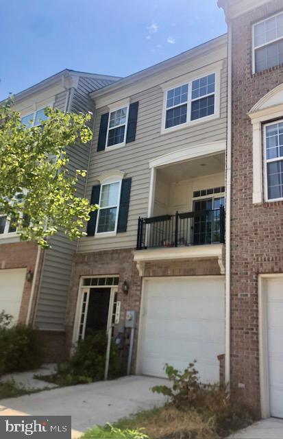 RUSSETT - Residential Lease