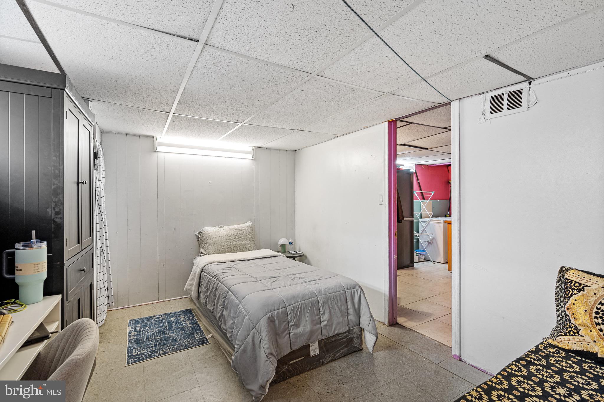 PHILADELPHIA - Residential