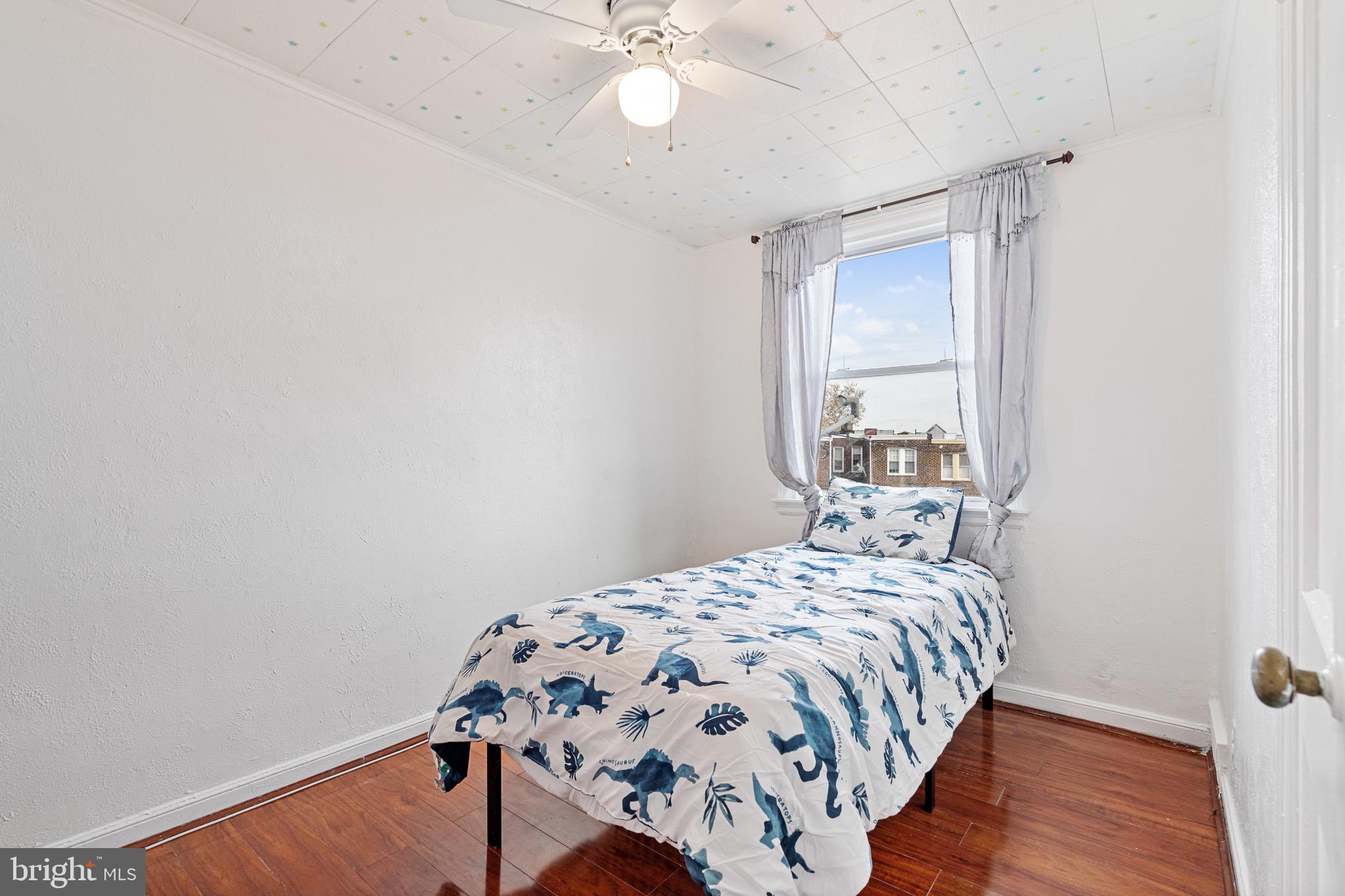 PHILADELPHIA - Residential