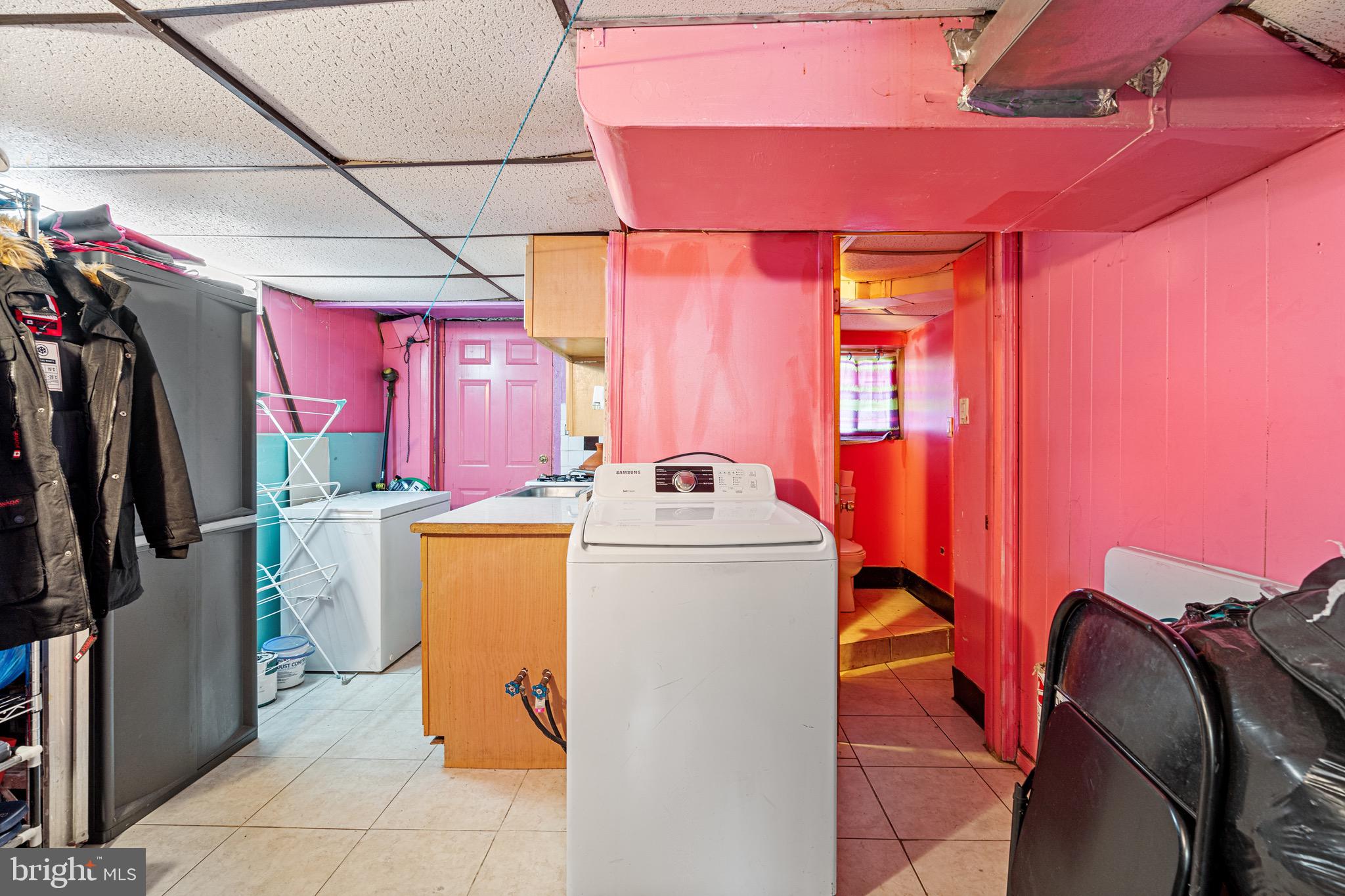 PHILADELPHIA - Residential