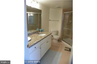 CARLTON HOUSE - Residential Lease