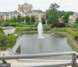 CARLTON HOUSE - Residential Lease