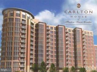 CARLTON HOUSE - Residential Lease