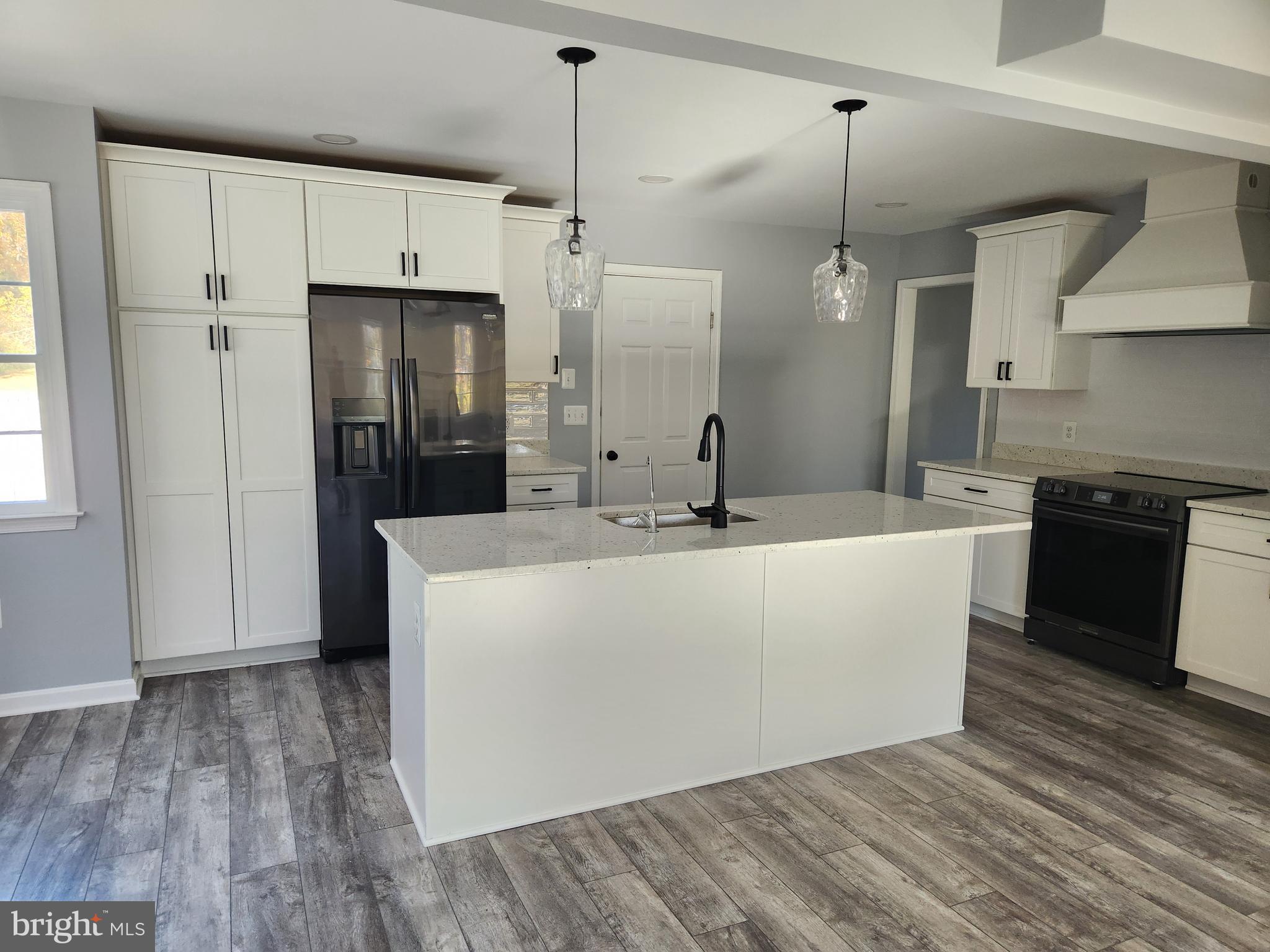 WYE KNOT FARMS - Residential Lease