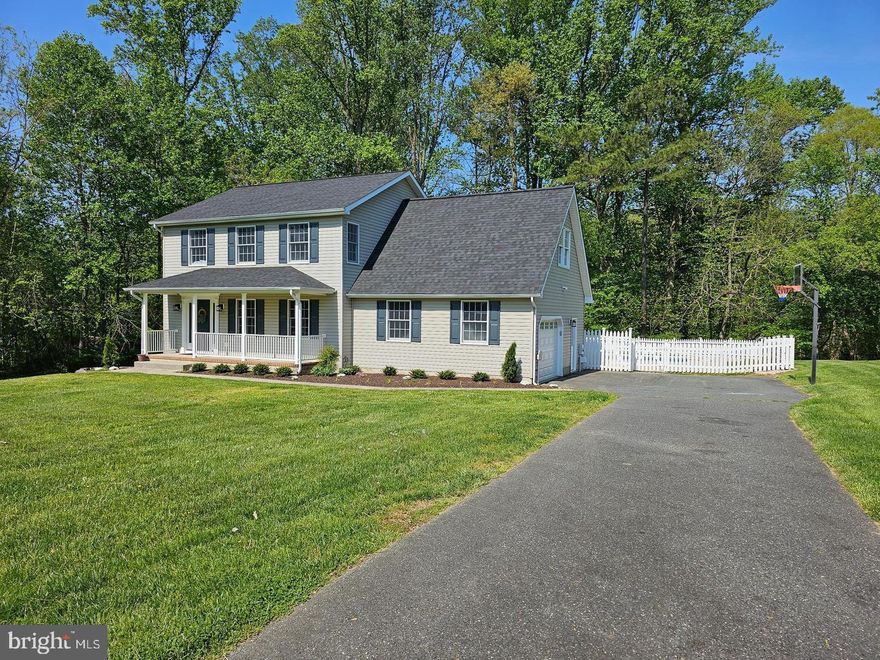 Beautifully done remodel of this 4-bedroom, 2.5 bathroom home, with spacious 1.5 car garage, inground pool, and 3 season sunroom off the Living room. All new kitchen, appliances, bathrooms, and more.......
All of this on a Court setting with rolling front lawn, long driveway for plenty of parking, fenced in pool and a firepit too.  First floor has all luxury vinyl plank flooring. Upstairs bedrooms all new carpet. 
Pets welcome case by case.  MORE PHOTOS to come