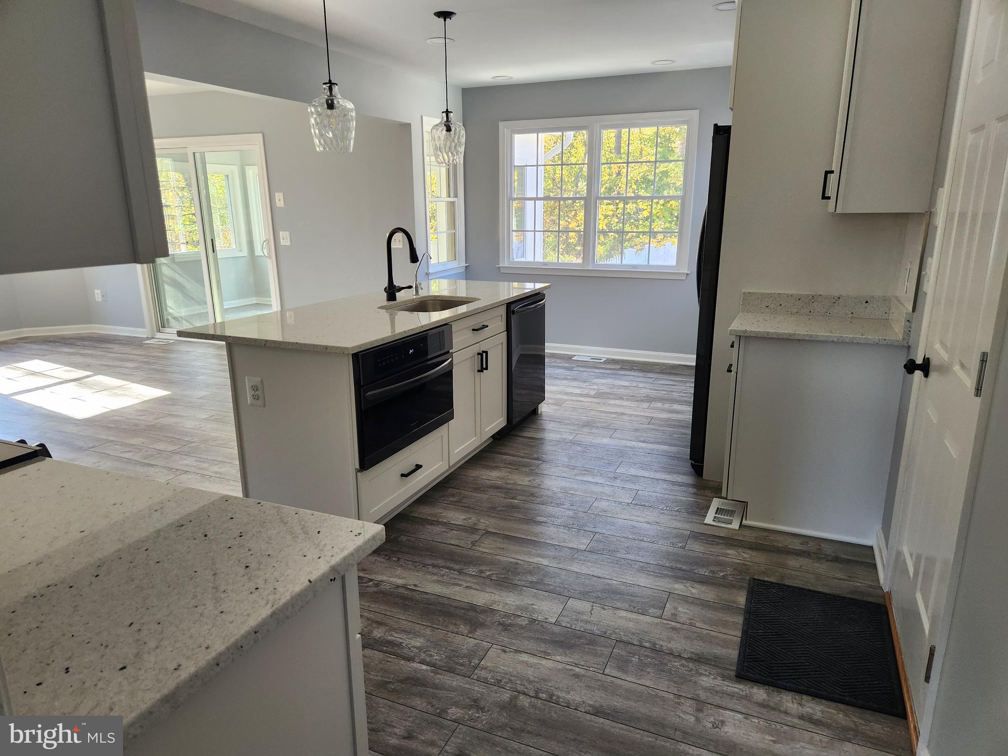 WYE KNOT FARMS - Residential Lease