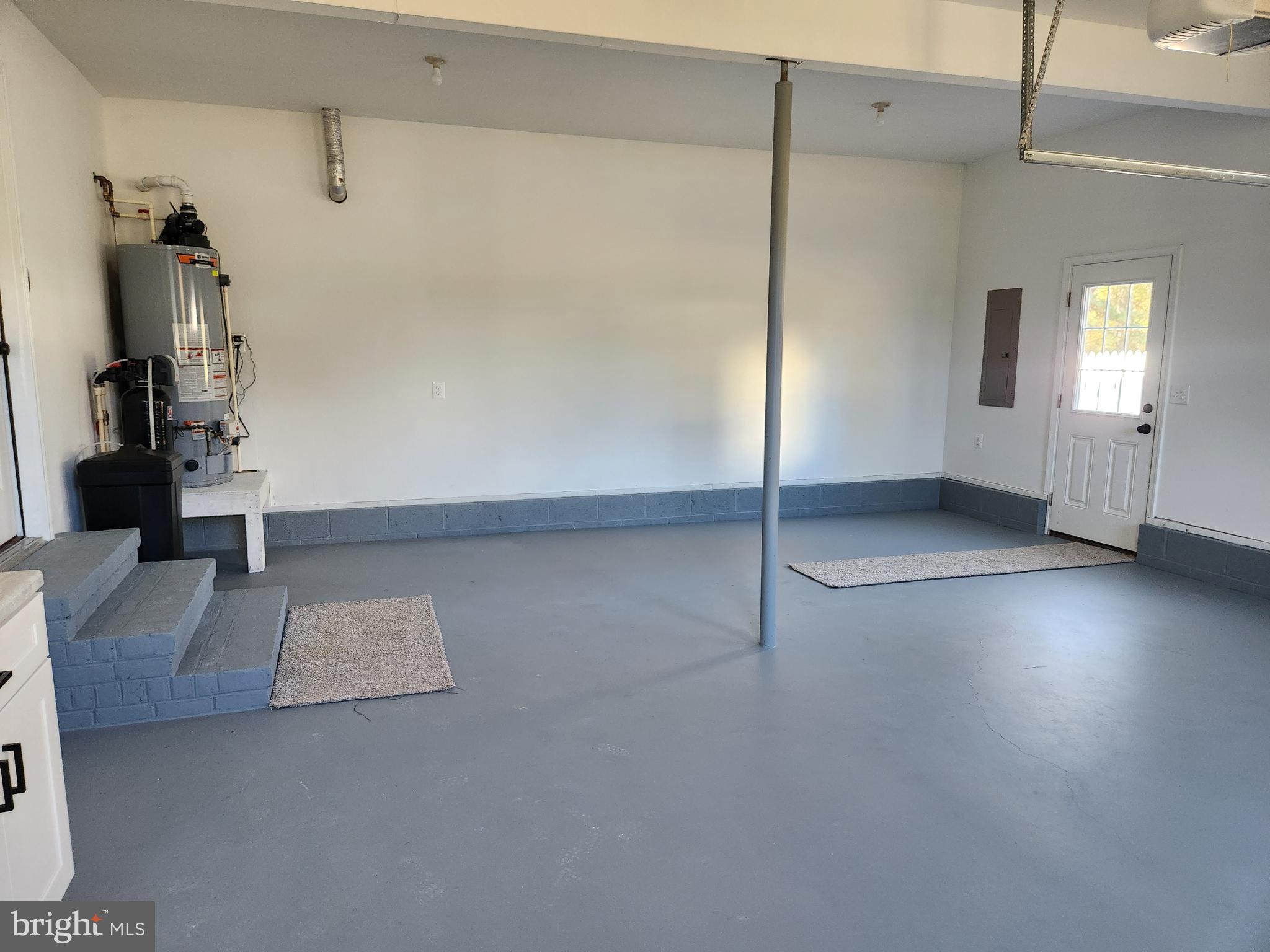 WYE KNOT FARMS - Residential Lease