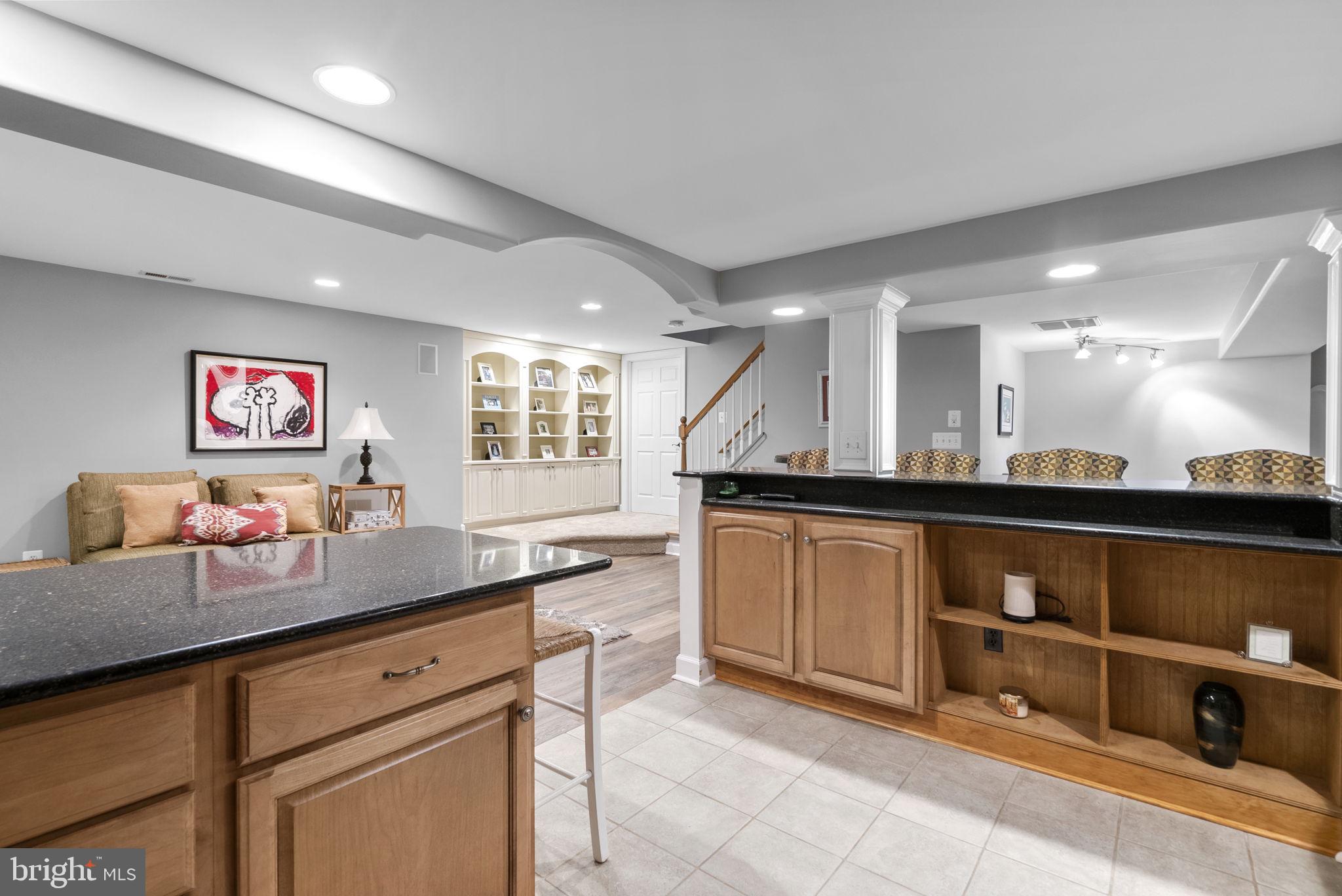 JENNA ESTATES - Residential