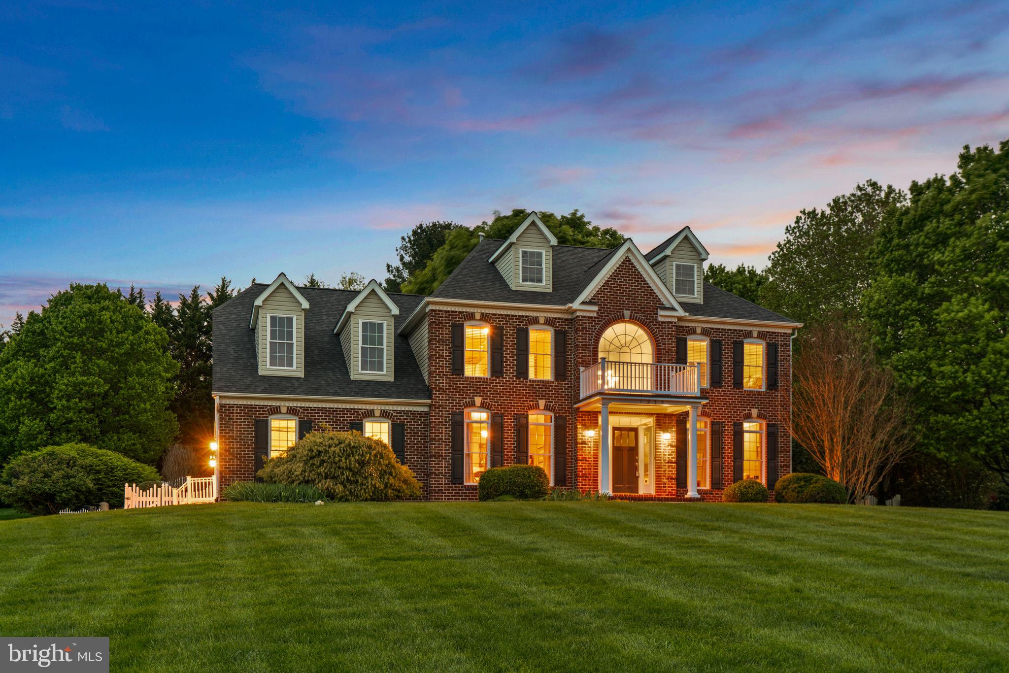 JENNA ESTATES - Residential