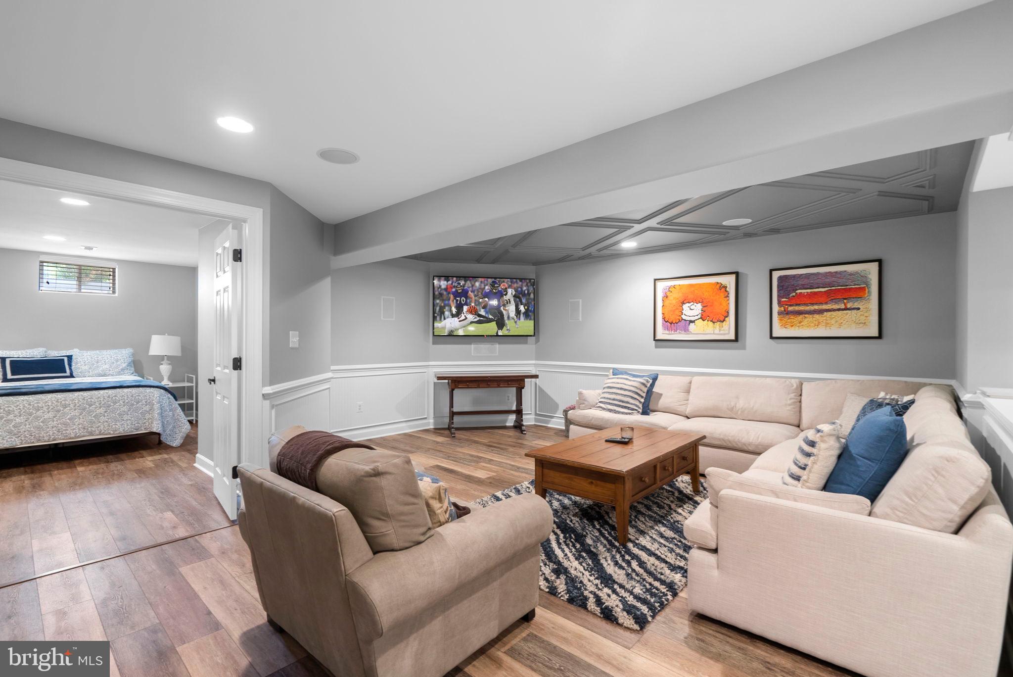 JENNA ESTATES - Residential