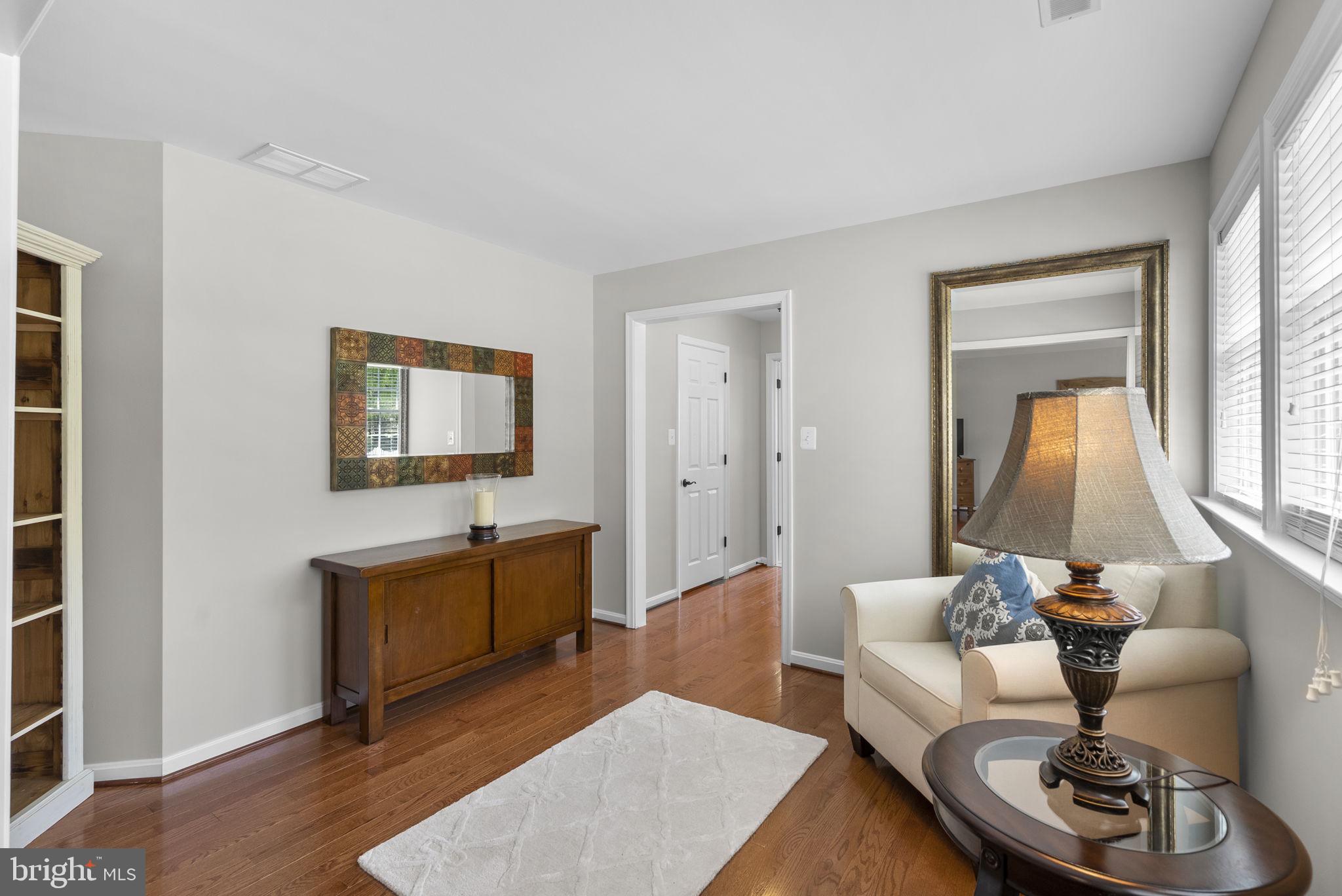 JENNA ESTATES - Residential