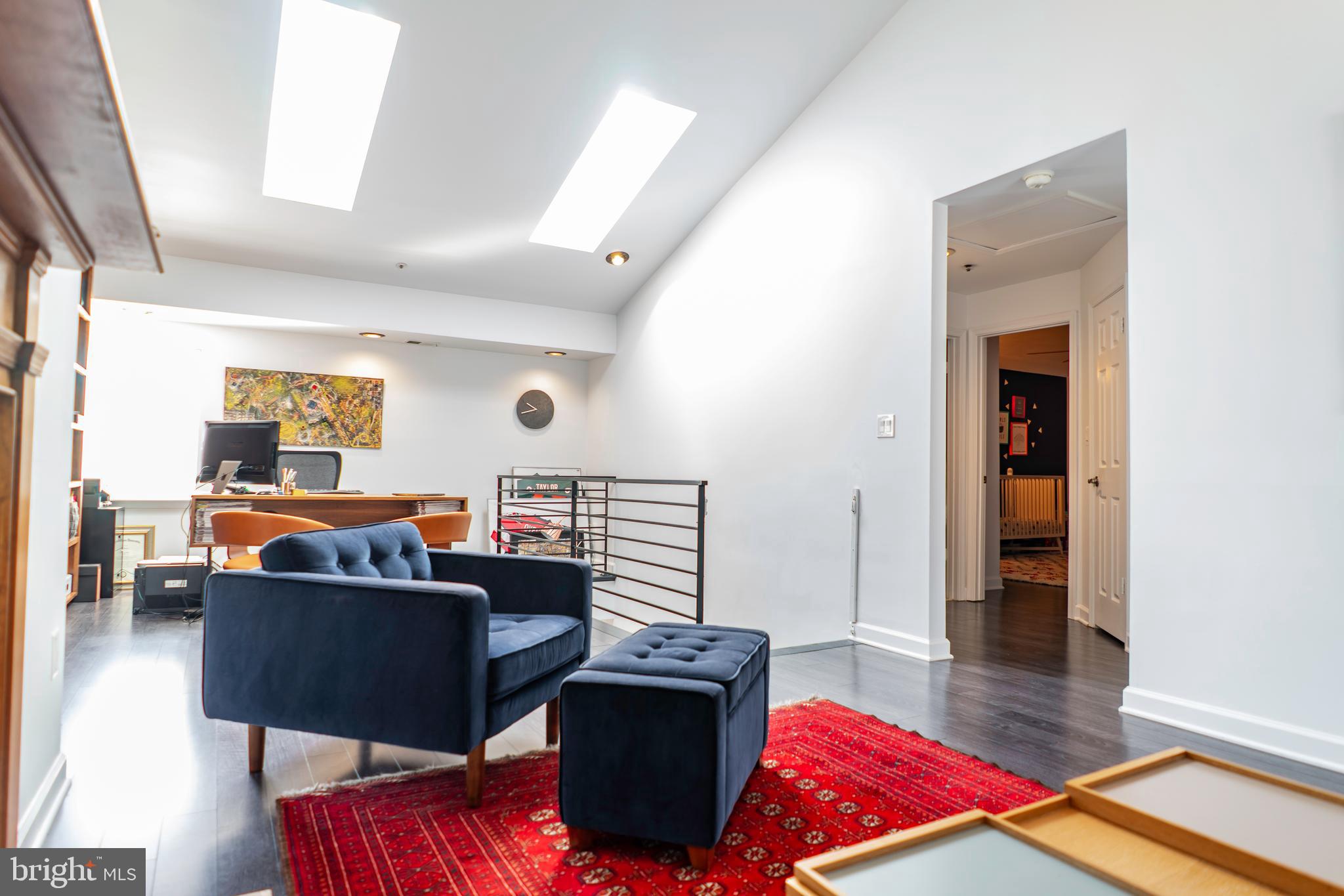 BARRINGTON POINTE CONDOS - Residential Lease