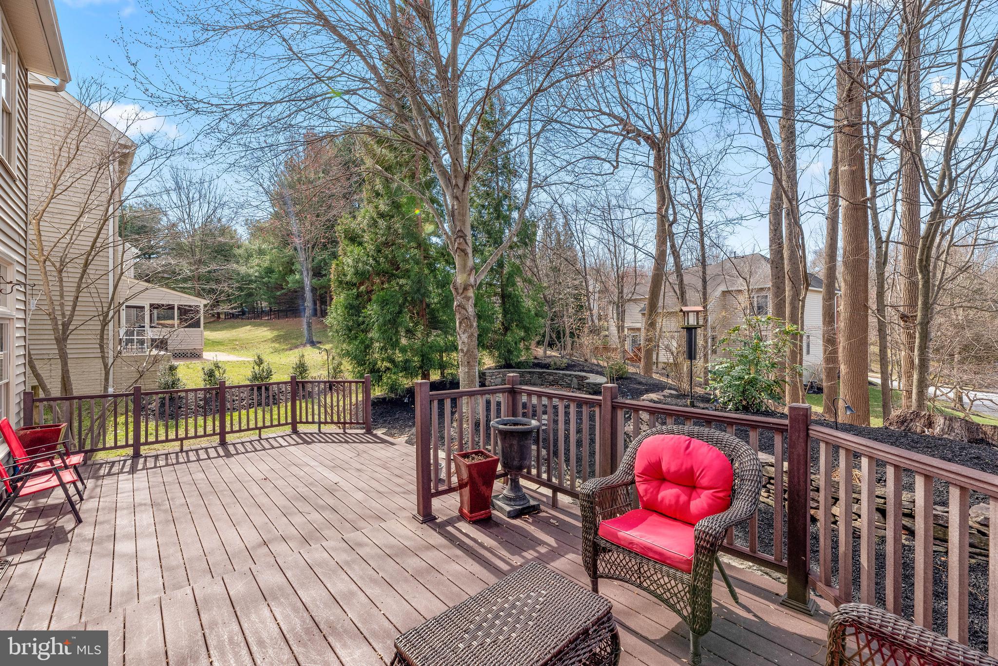 GOVERNORS RUN - Residential