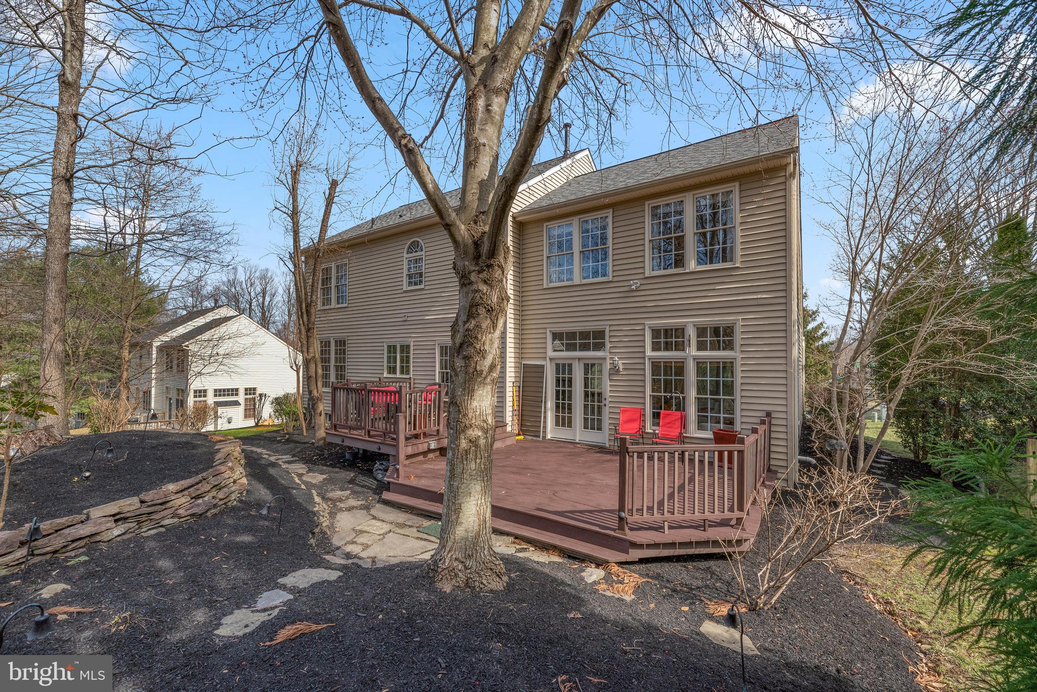 GOVERNORS RUN - Residential