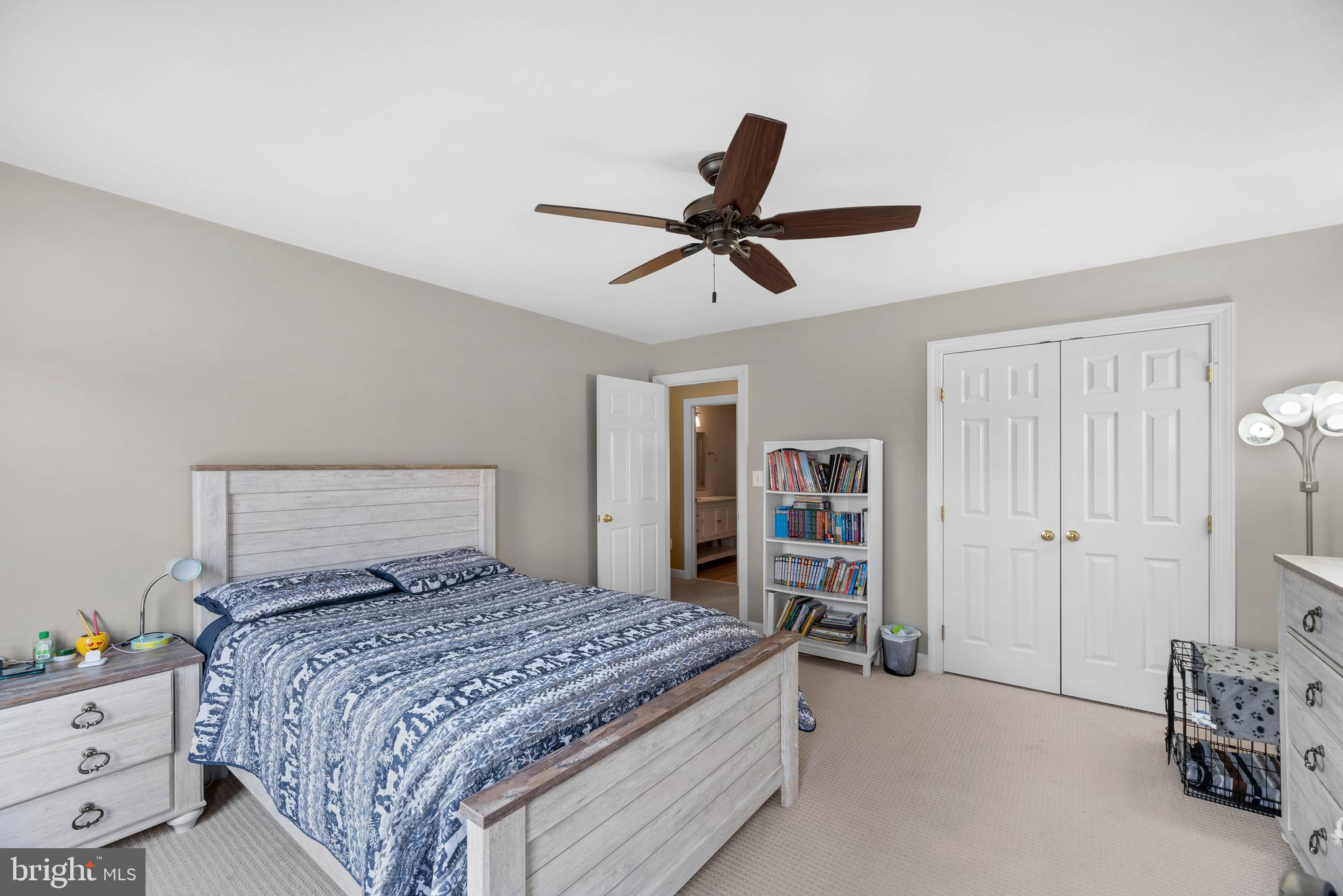 GOVERNORS RUN - Residential