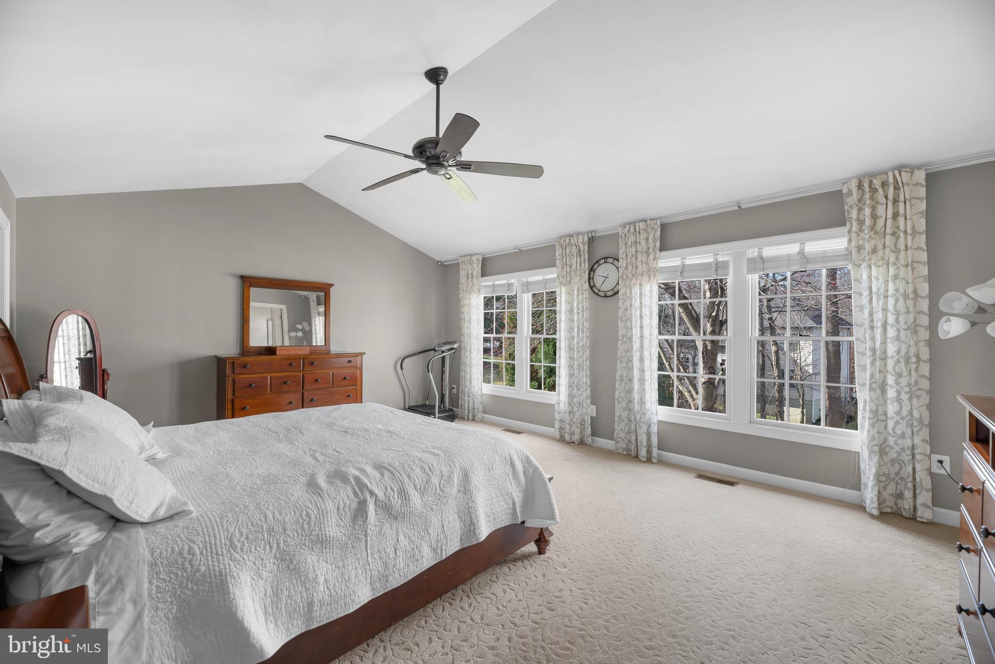 GOVERNORS RUN - Residential