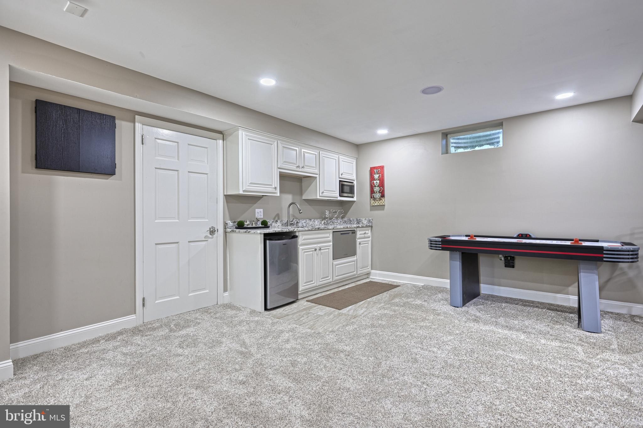 POINT RIDGE FARMS - Residential