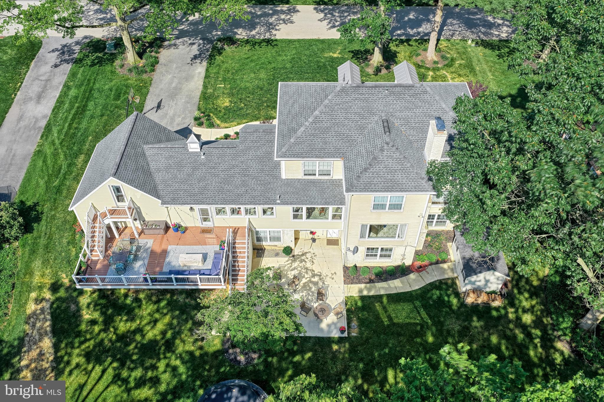 POINT RIDGE FARMS - Residential