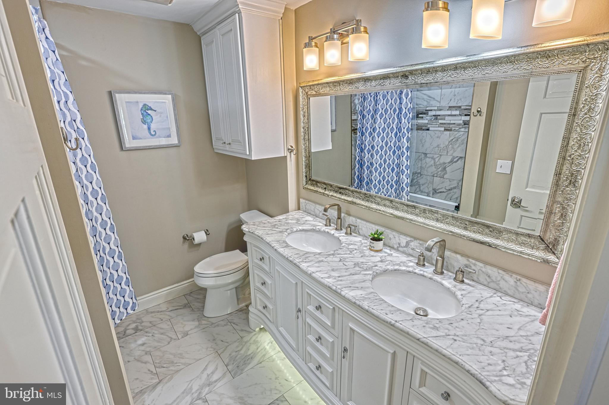 POINT RIDGE FARMS - Residential