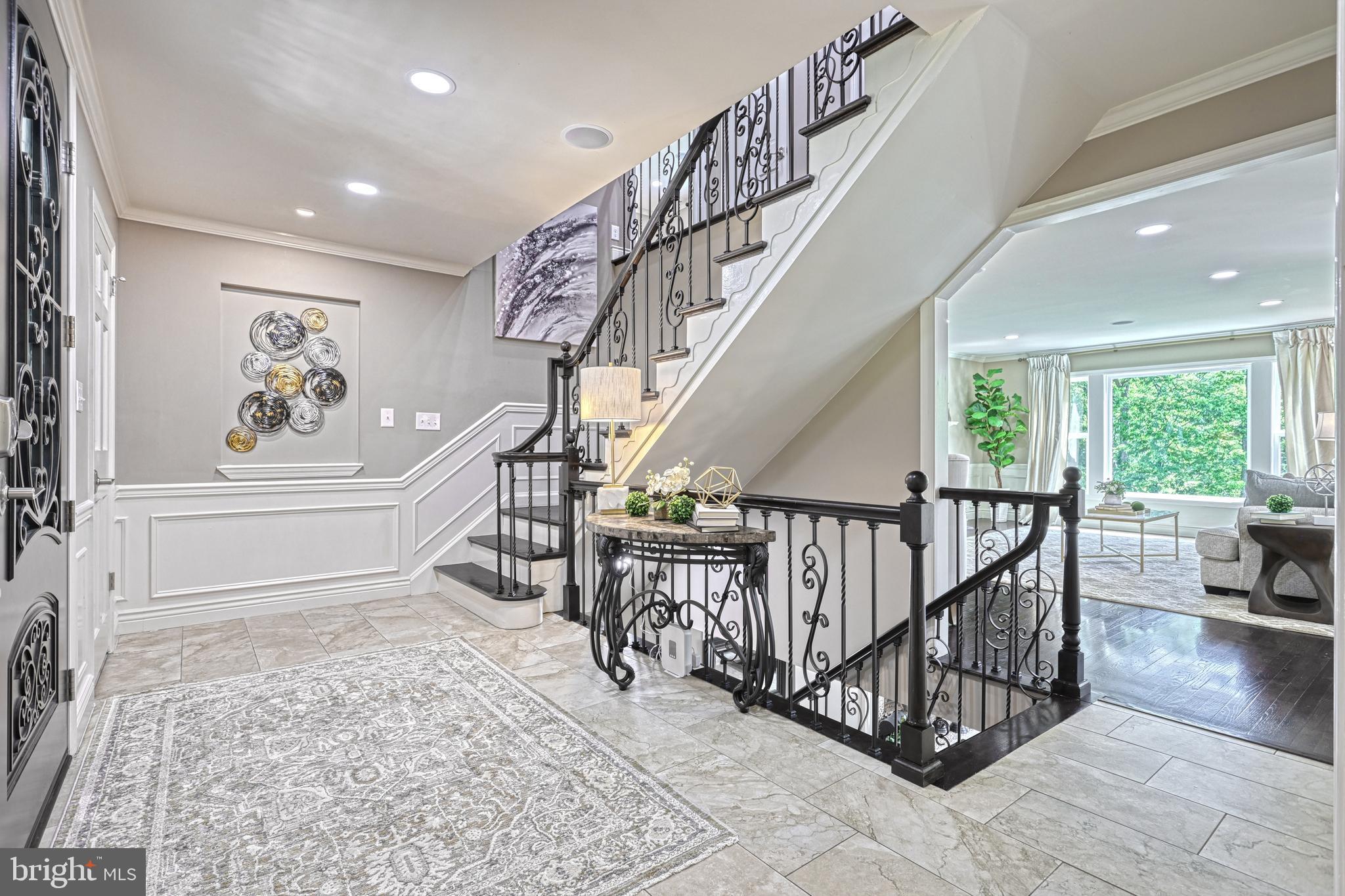 POINT RIDGE FARMS - Residential