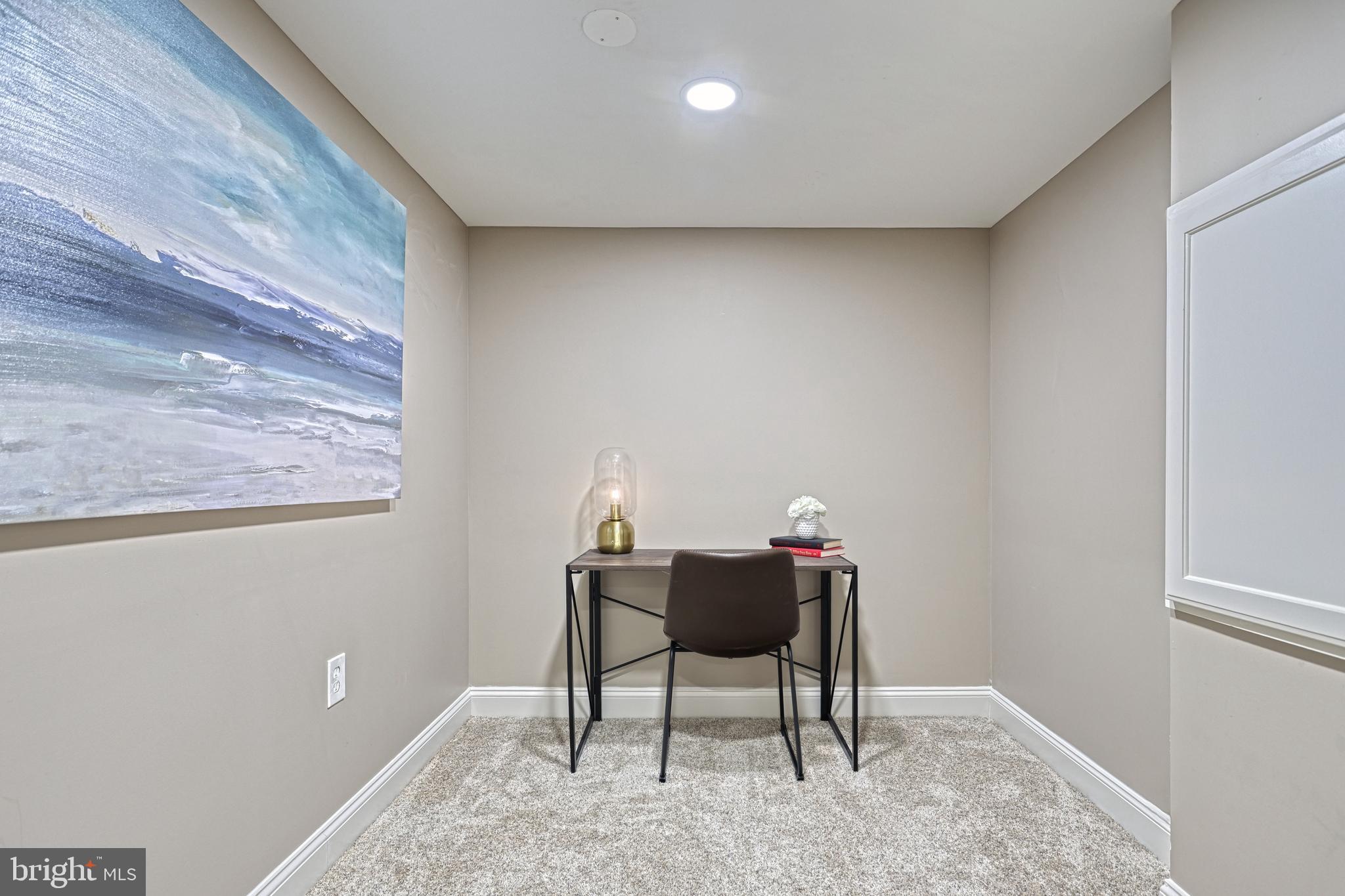 POINT RIDGE FARMS - Residential