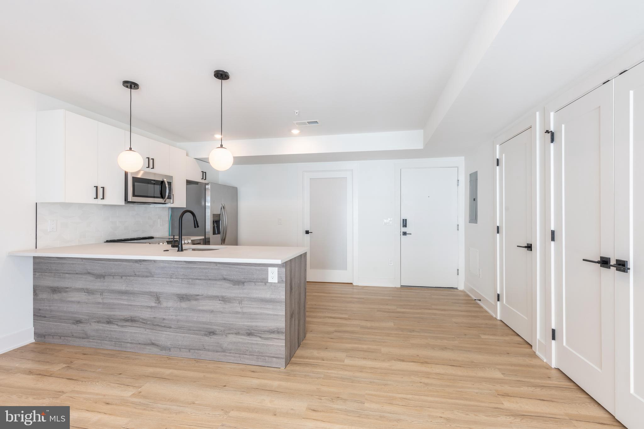 PHILADELPHIA - Residential Lease