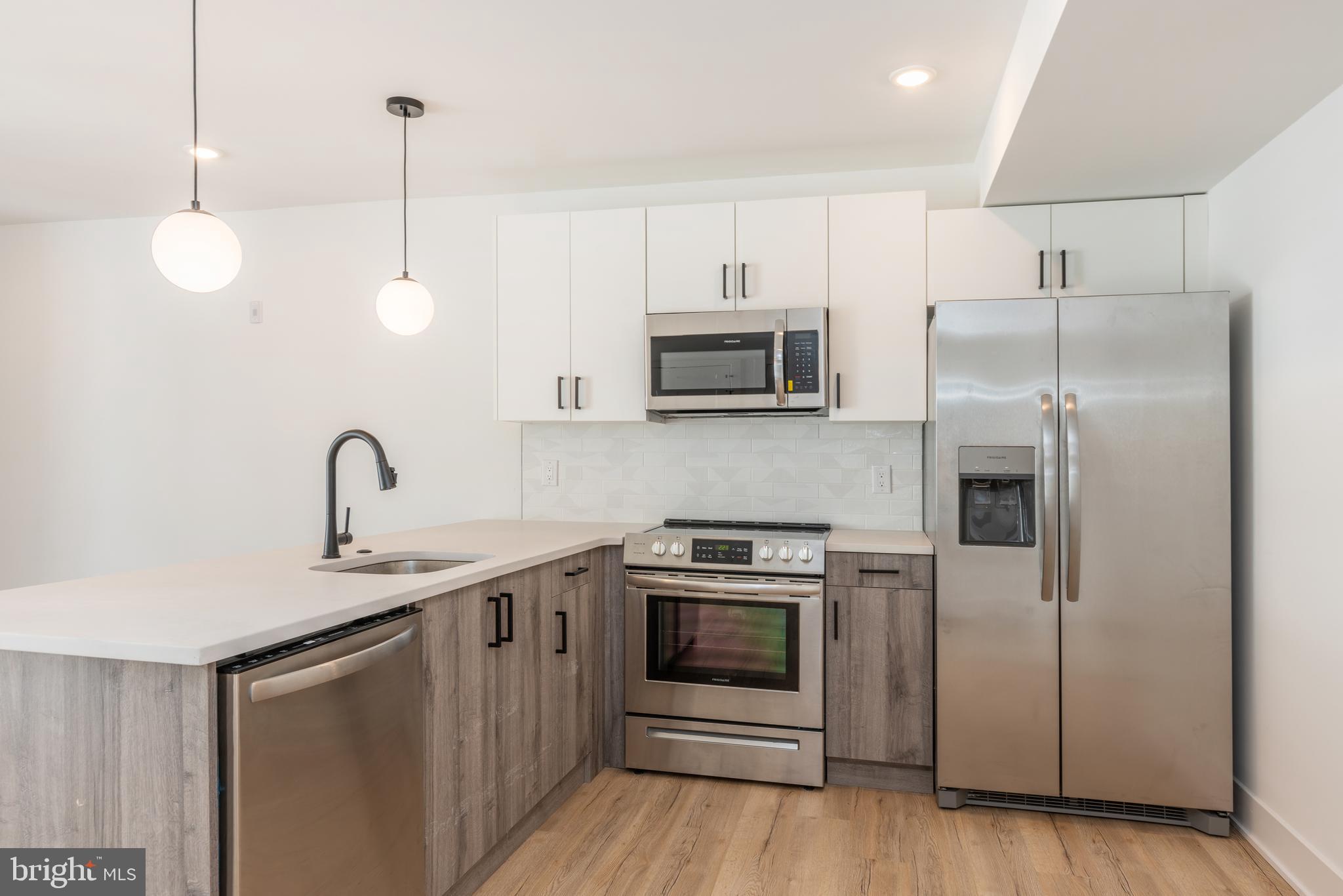 PHILADELPHIA - Residential Lease