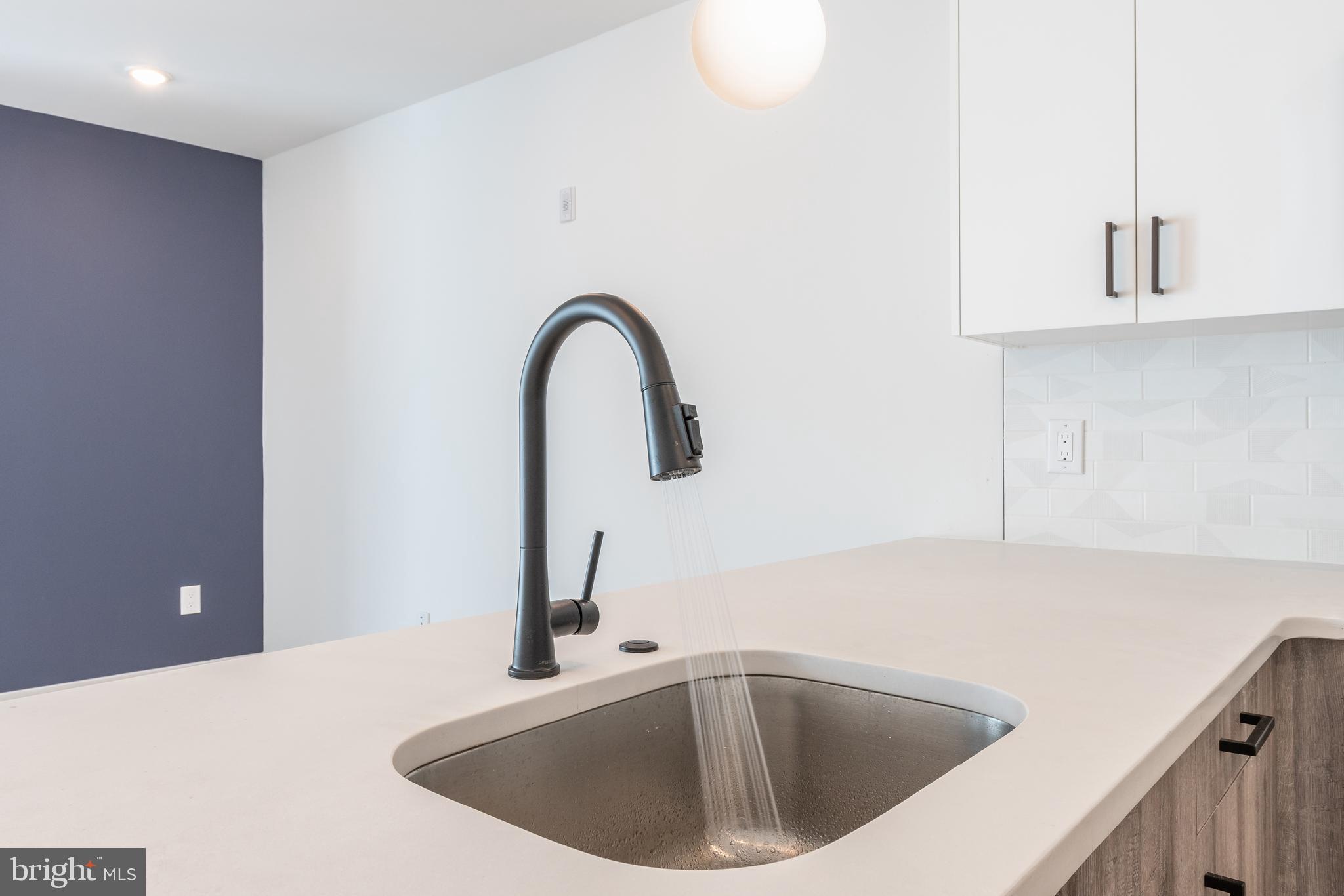 PHILADELPHIA - Residential Lease