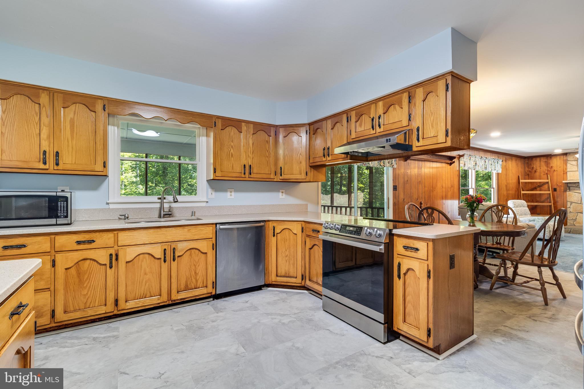 8832 COOKSEY ROAD