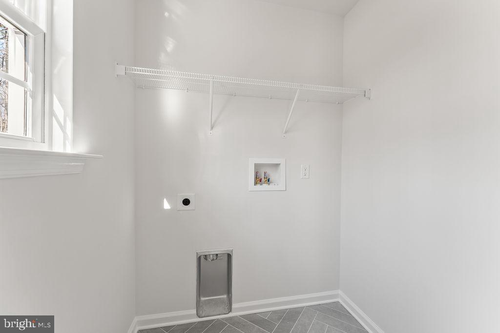 JERDONE ISLAND - Residential