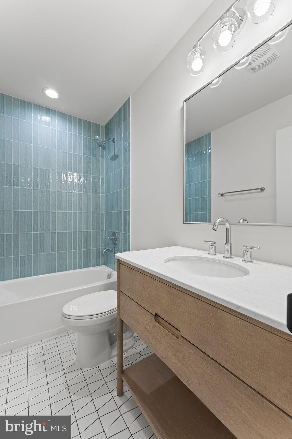 JERDONE ISLAND - Residential