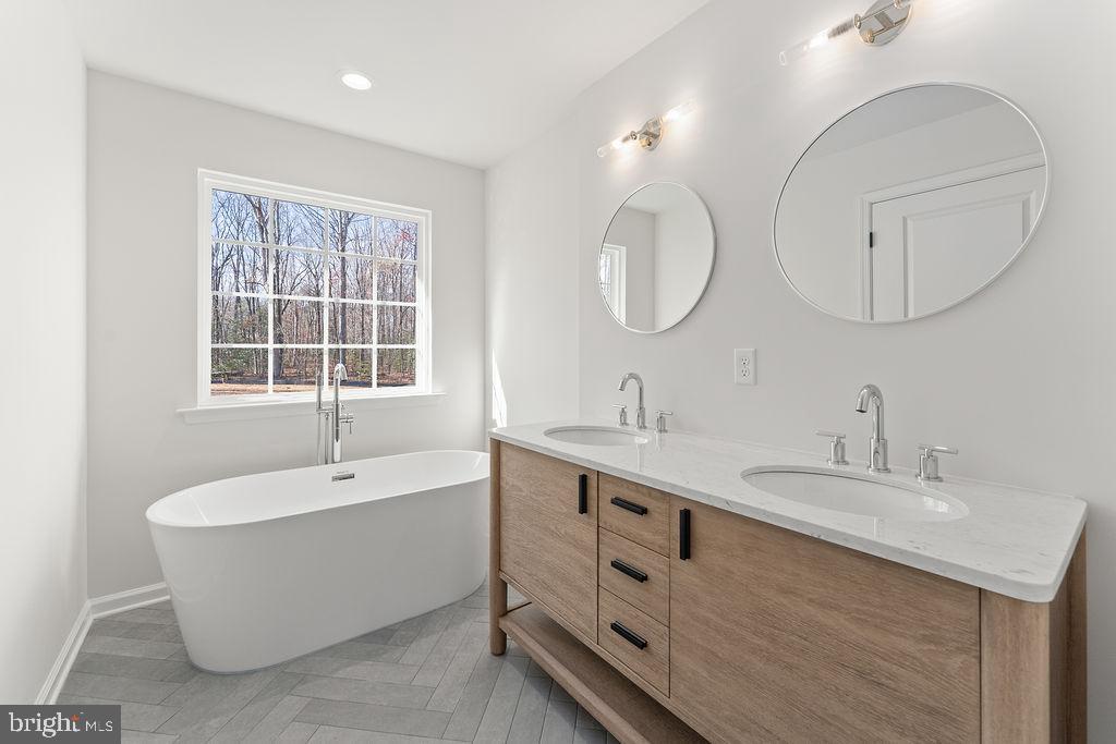 JERDONE ISLAND - Residential