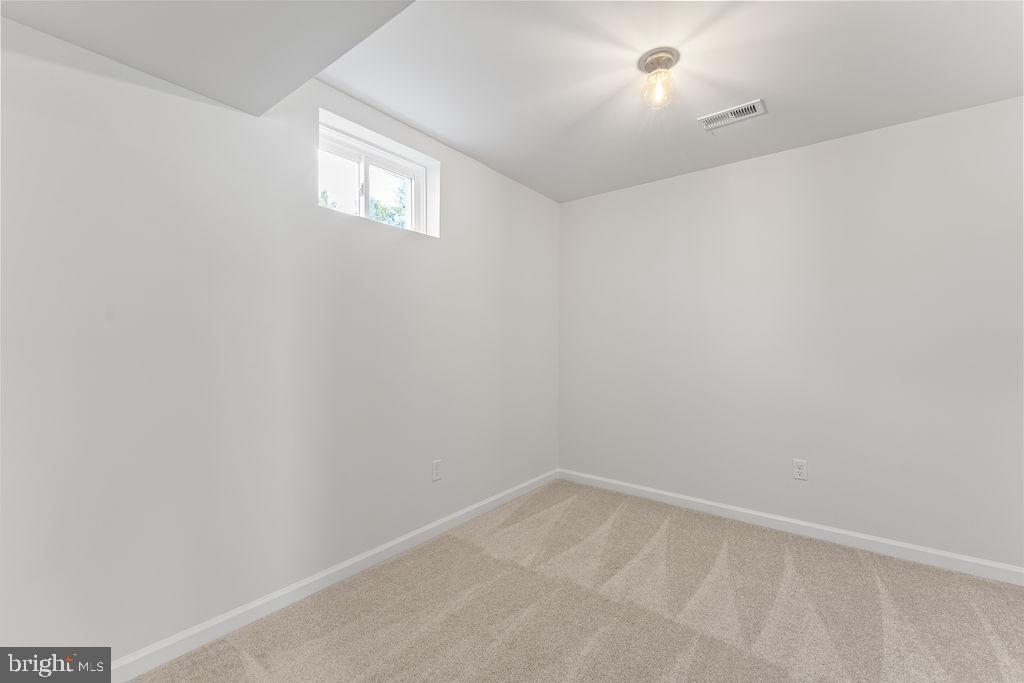 JERDONE ISLAND - Residential