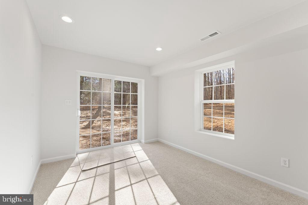 JERDONE ISLAND - Residential