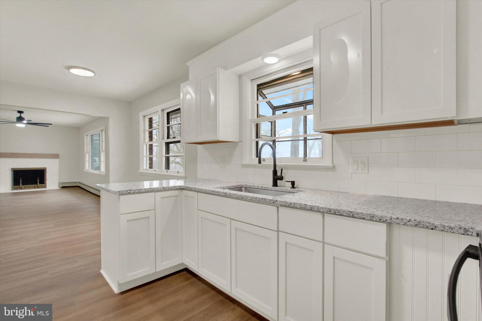 NEW OXFORD - Residential