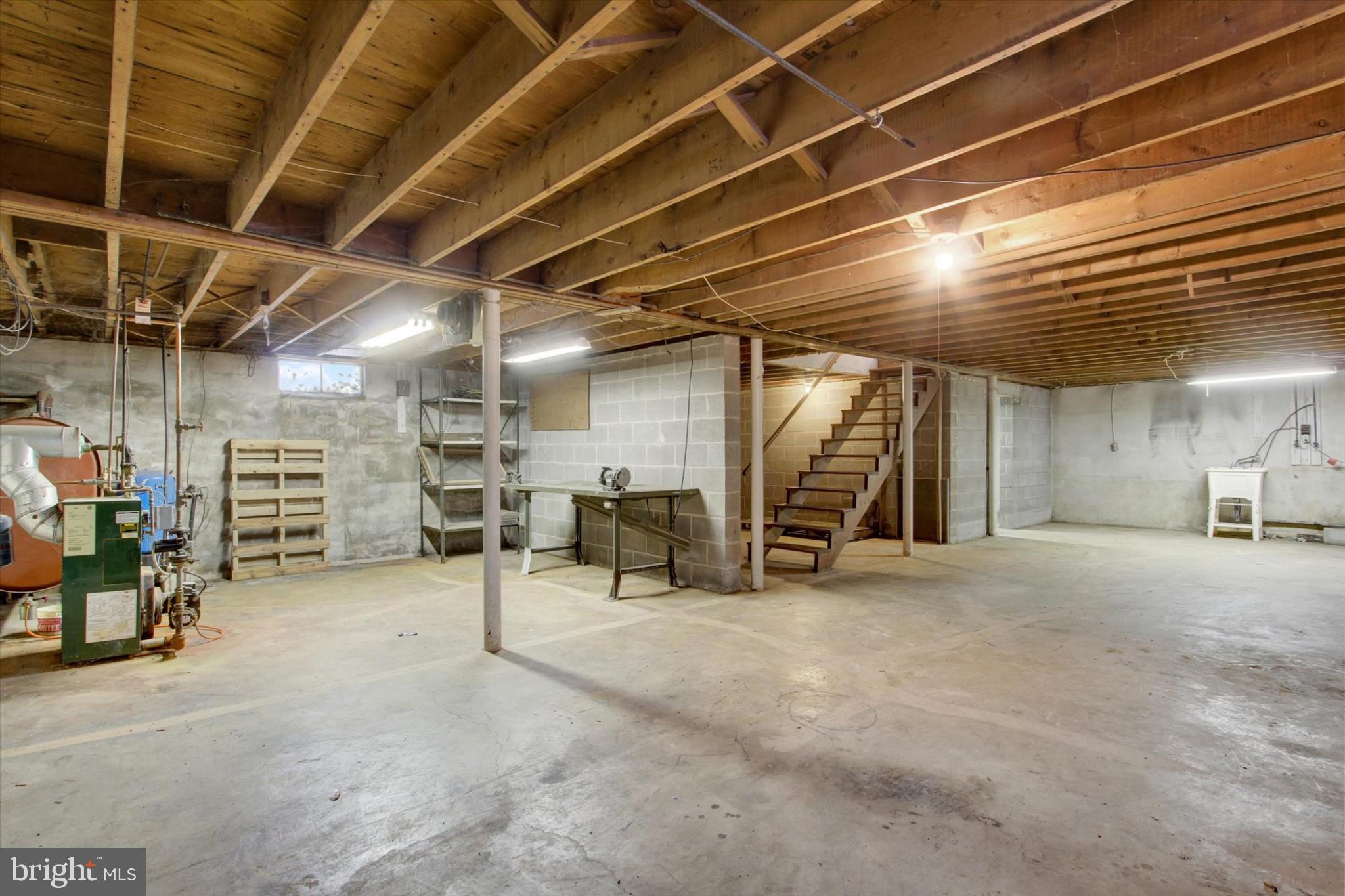 NEW OXFORD - Residential