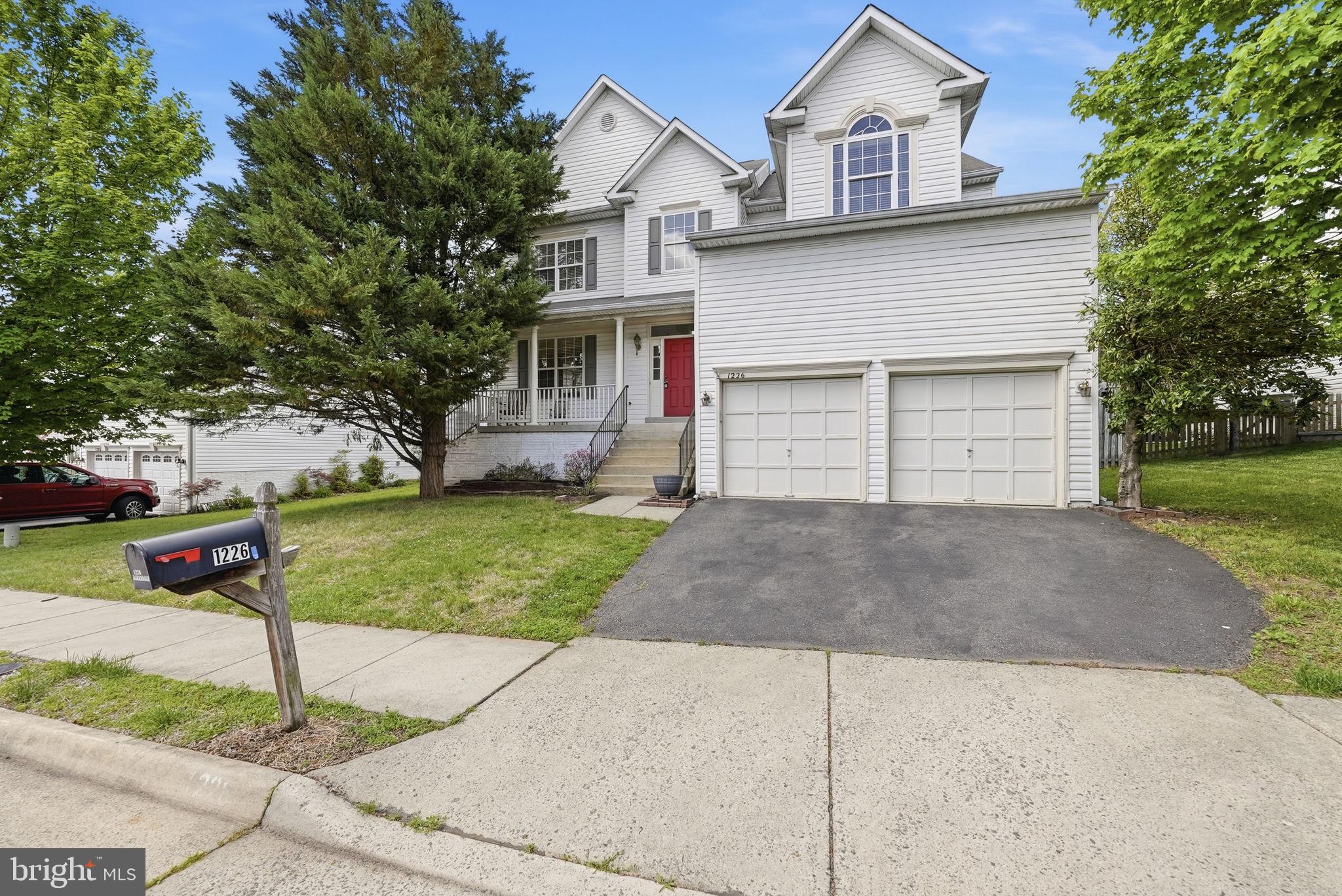 1226 BARKSDALE DRIVE NE