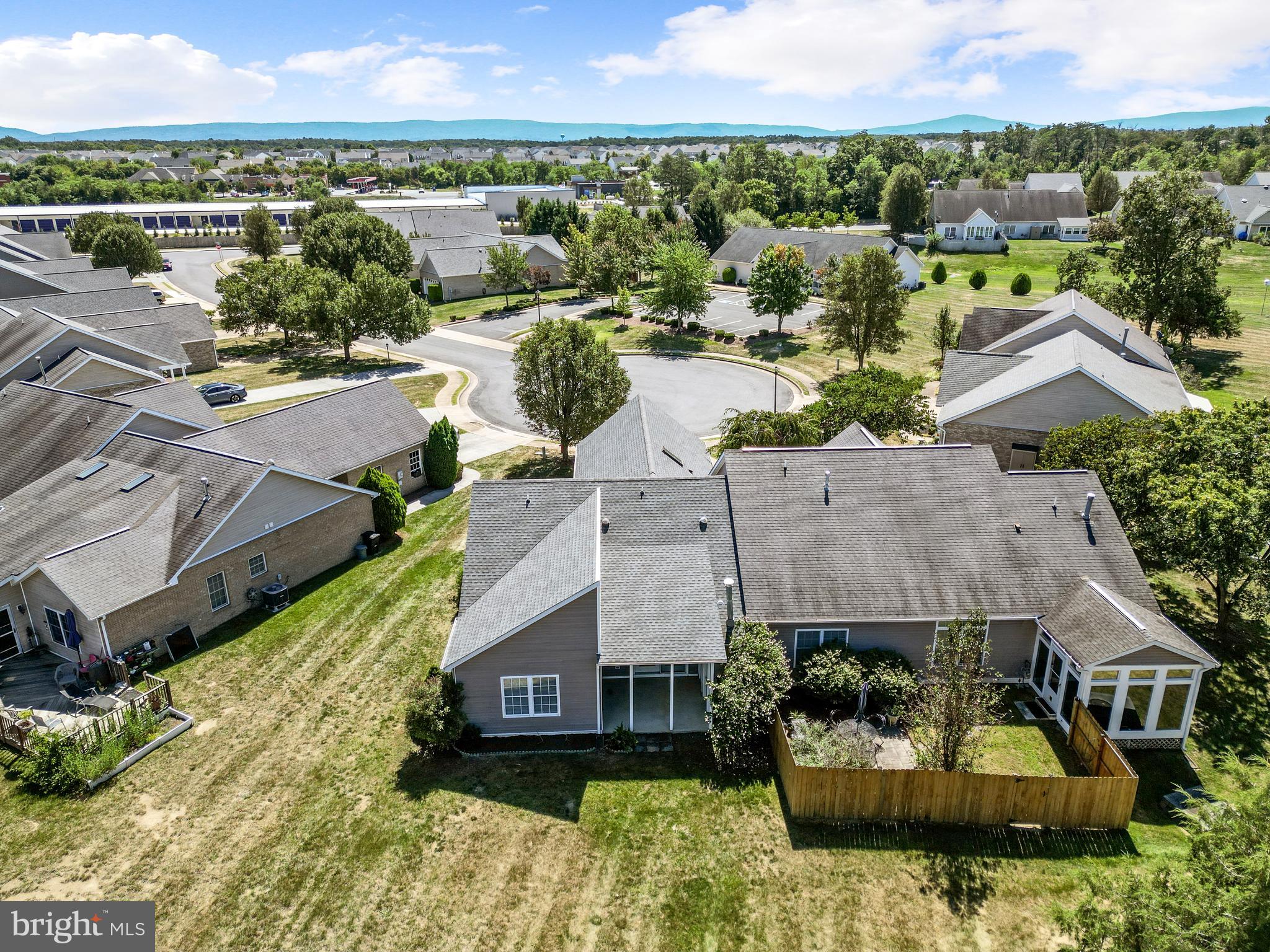 AUTUMN GLEN - Residential