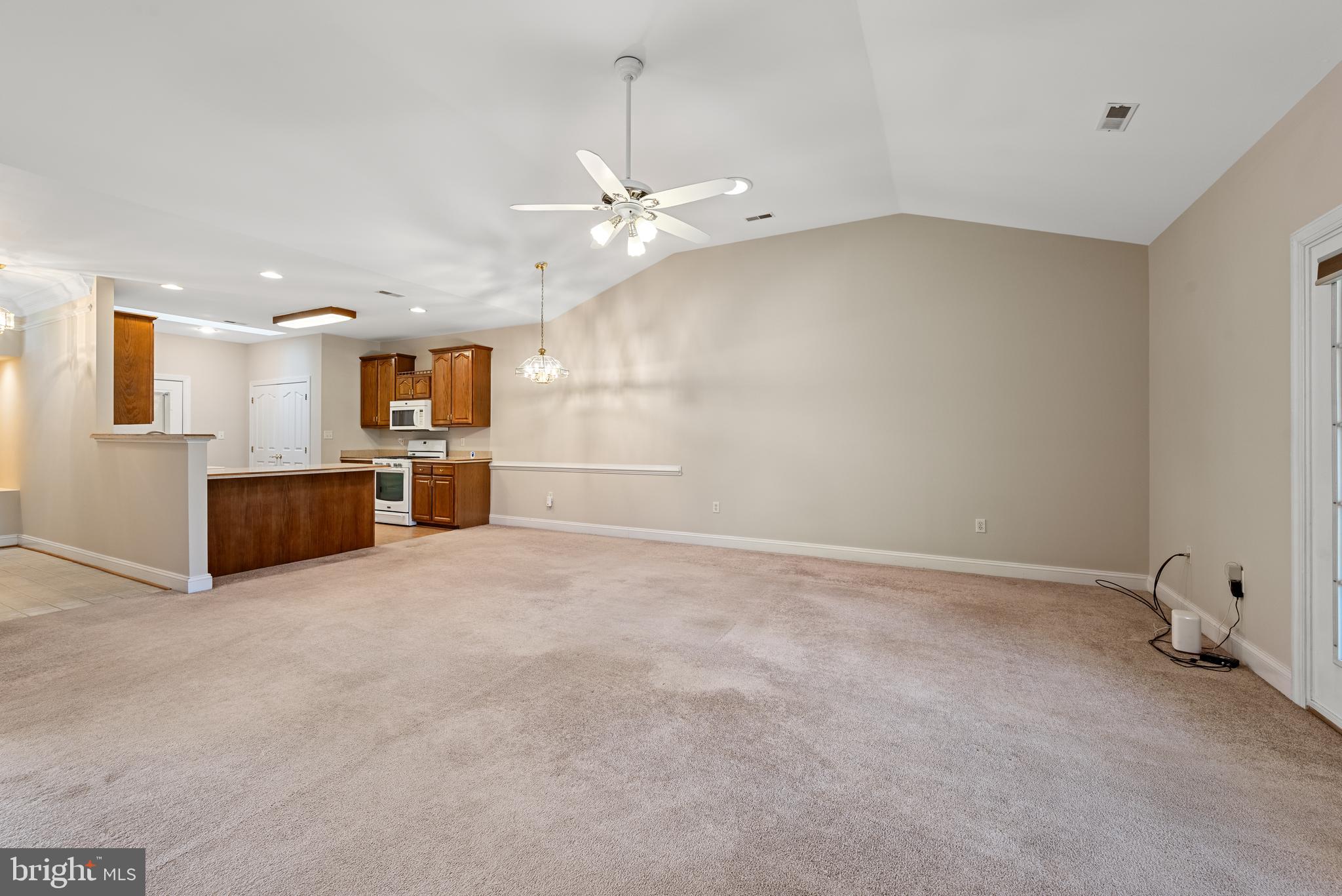 AUTUMN GLEN - Residential