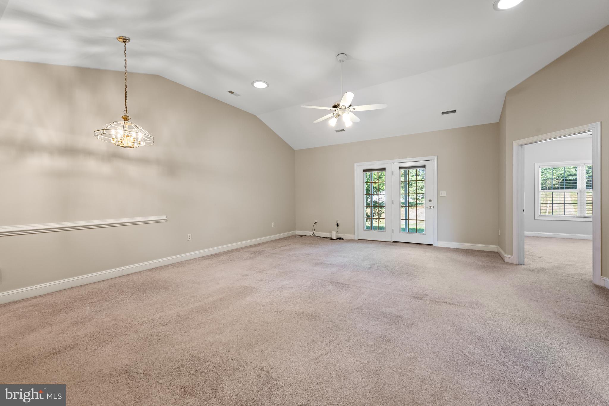 AUTUMN GLEN - Residential