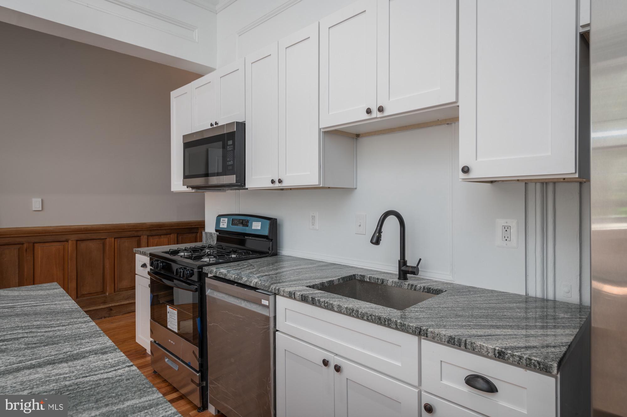 BOLTON HILL HISTORIC DISTRICT - Residential Lease