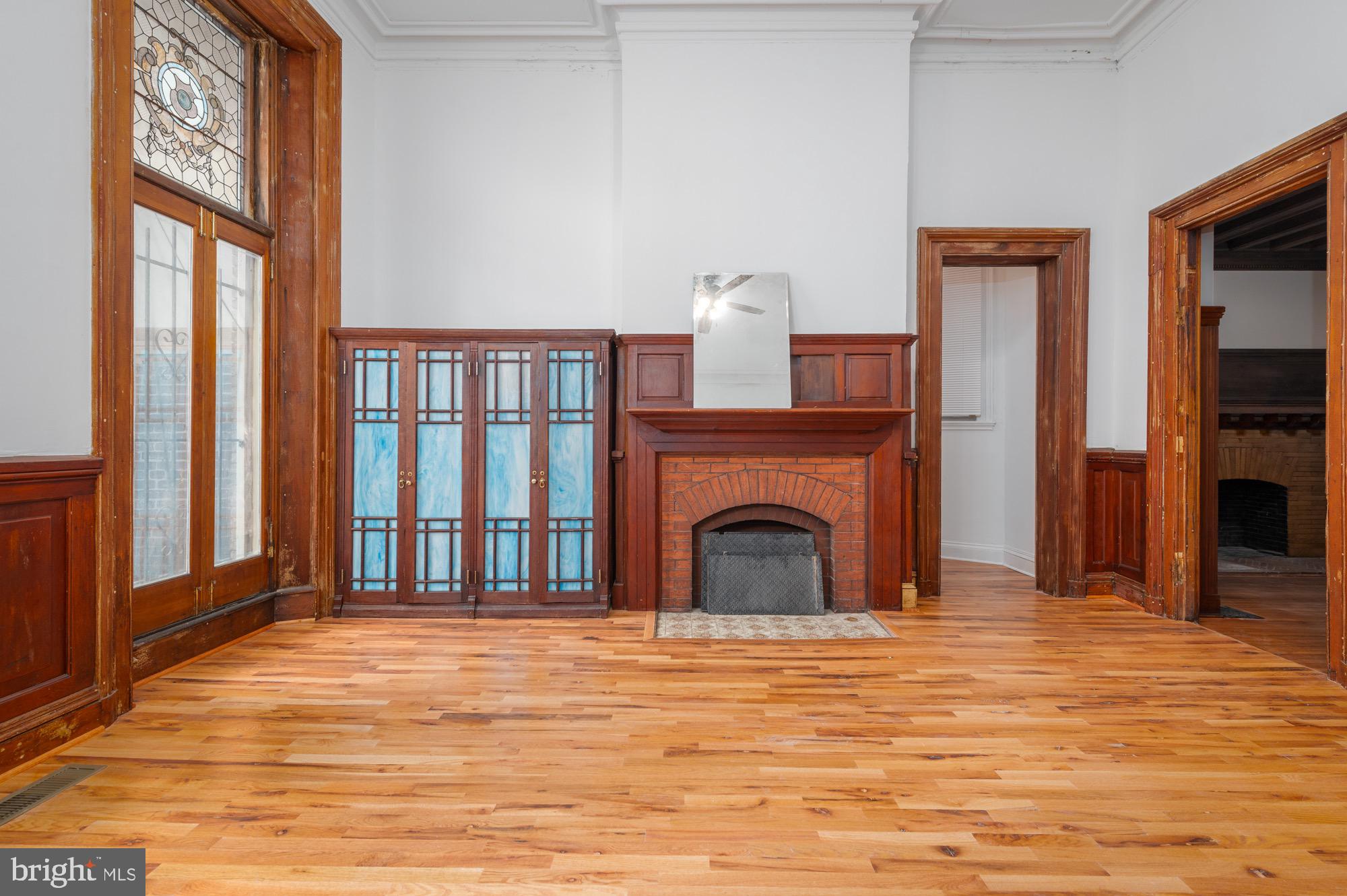 BOLTON HILL HISTORIC DISTRICT - Residential Lease