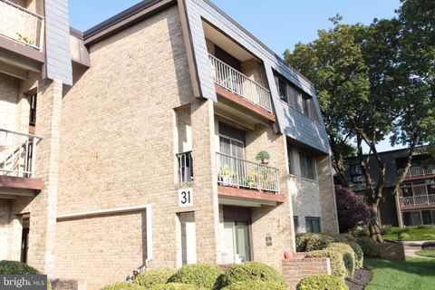 31 STONEHENGE CIRCLE PIKESVILLE MD 21208