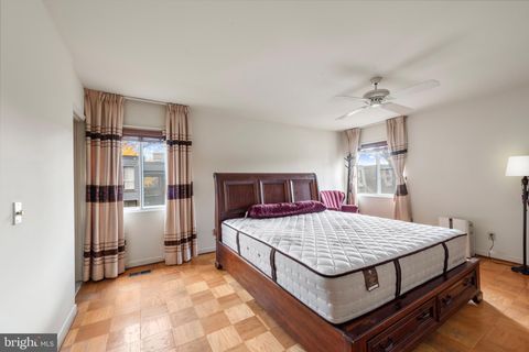 31 STONEHENGE CIRCLE PIKESVILLE MD 21208