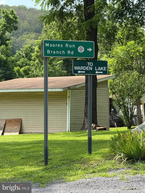 Photo of 619 Moores Run Branch Rd, WARDENSVILLE, WV 26851 (MLS # WVHD2003452)