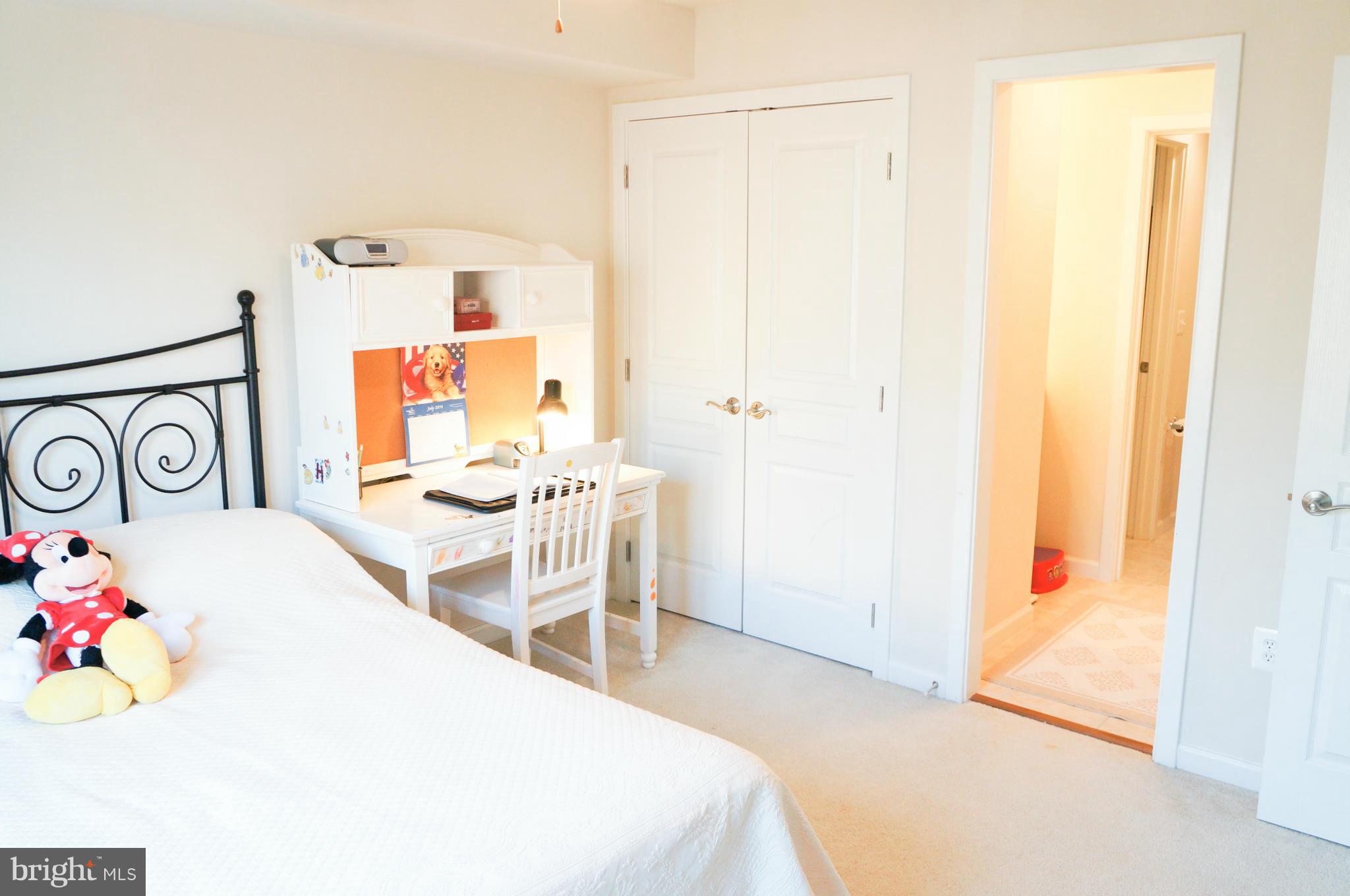 BEECH GROVE - Residential Lease