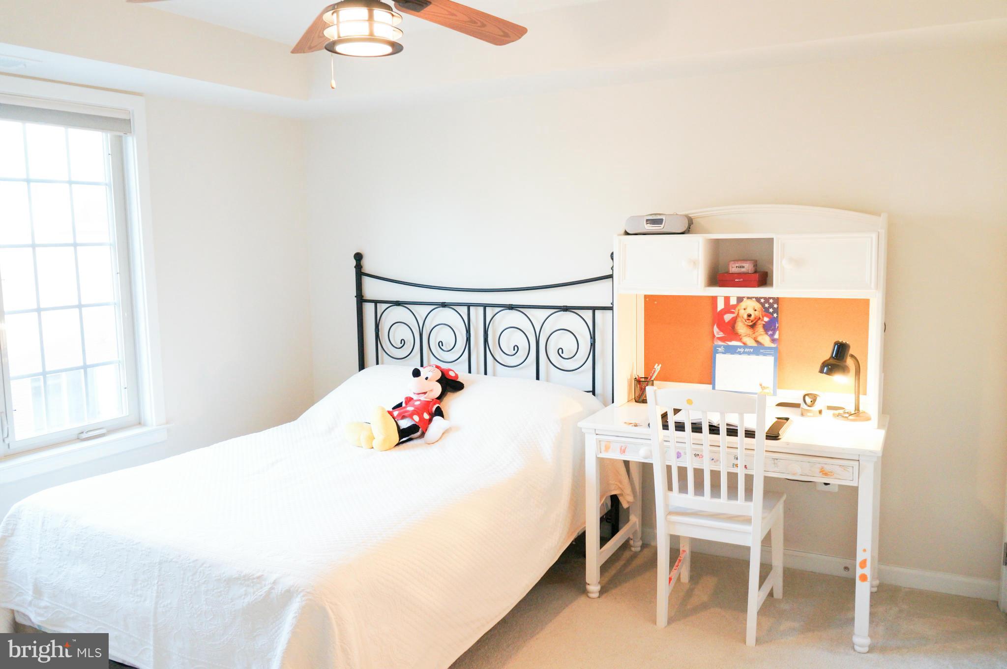 BEECH GROVE - Residential Lease