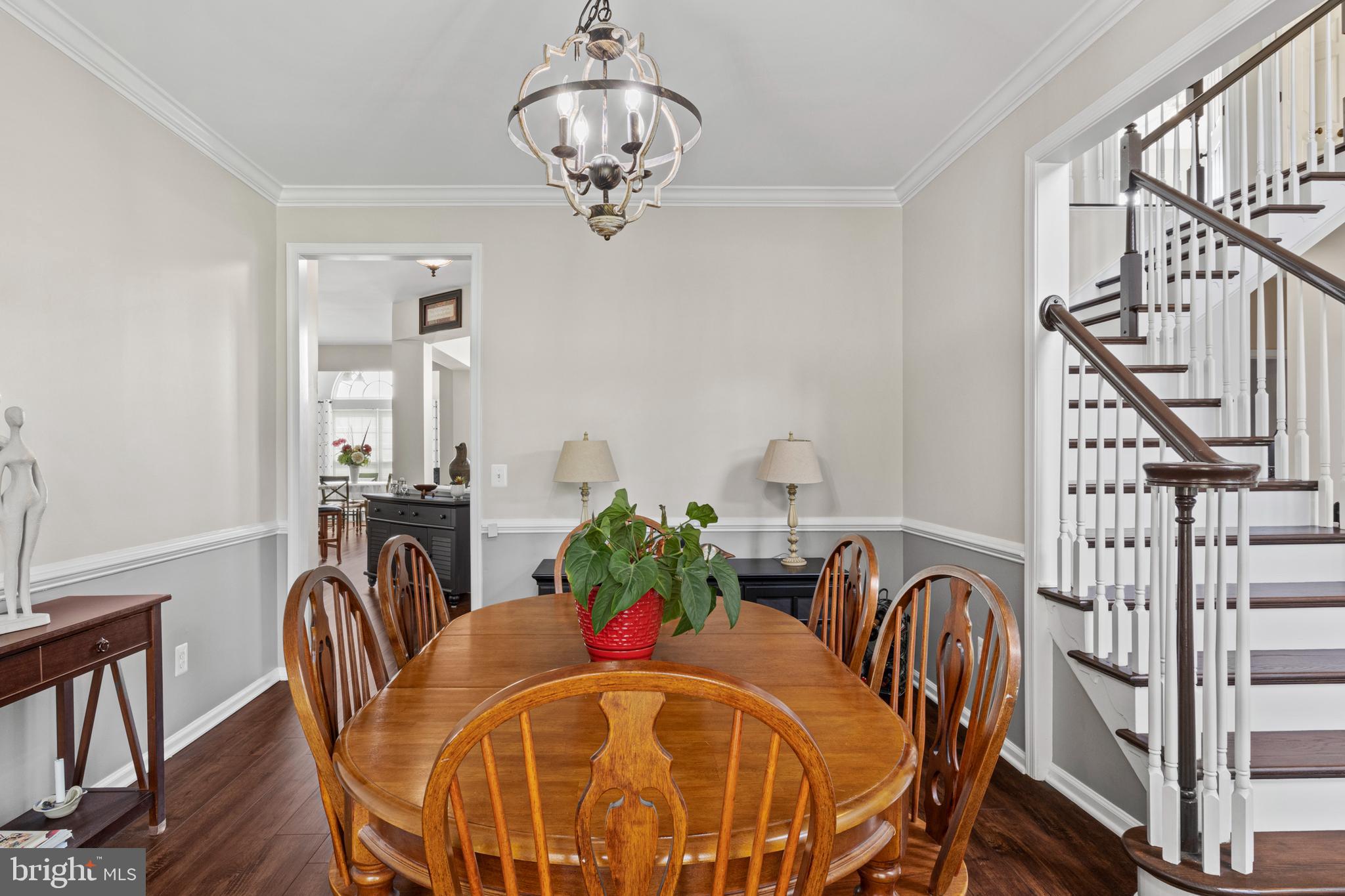 HAMILTON STATION ESTATES - Residential